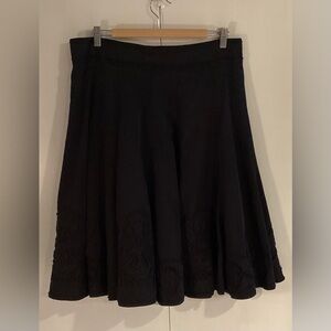 Embroidered heavy cotton black circle skirt by dream design. Lg.